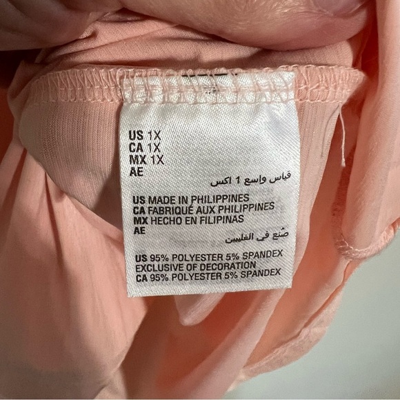 JM Collection Peach Metallic Keyhole Top size 1X - Picture 6 of 8